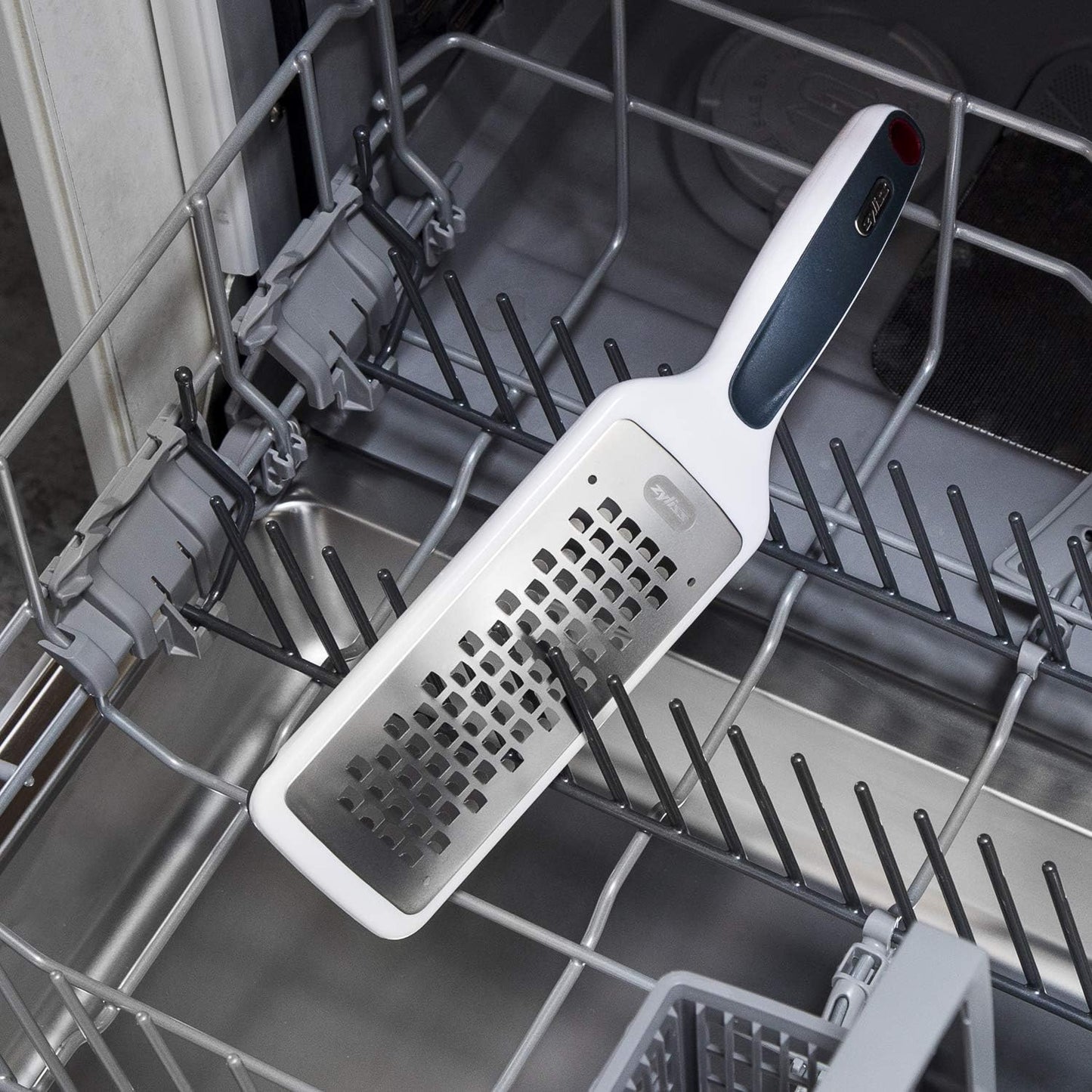 Zyliss All Cheese Acid Etched Rotary Grater with Fine and Coarse Drums, 1-Pack, White