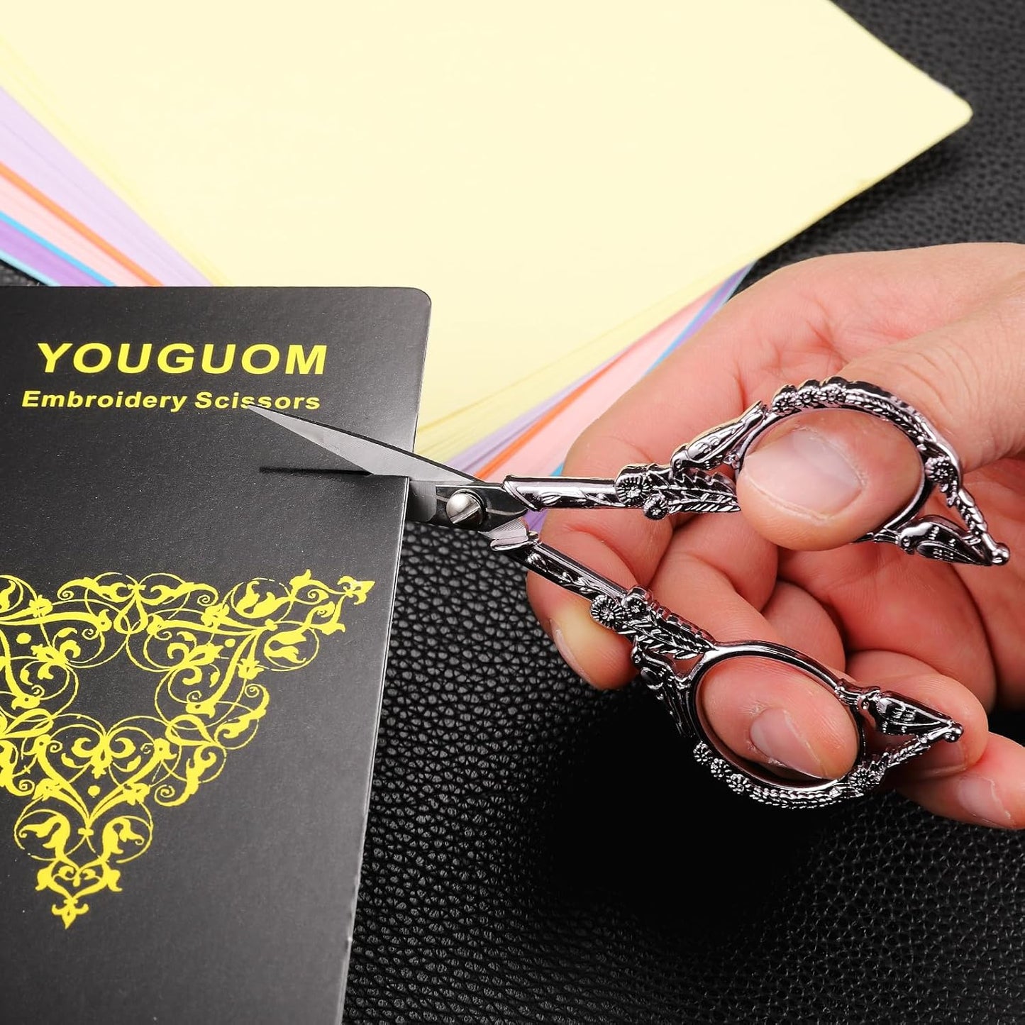 YOUGUOM Sewing Embroidery Scissors, Small Thread Scissor for Craft Artwork Needlework Yarn Knitting Detail Snips, Black Cute Bird Shears