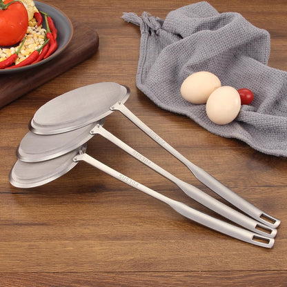 Stainless Steel Fat Skimmer Spoon, Kitchen Fine Mesh Food Strainer and Hot Pot Skimmer with Long Handle for Skimming, Cooking, Frying, Grease, Gravy and Foam (5.5")