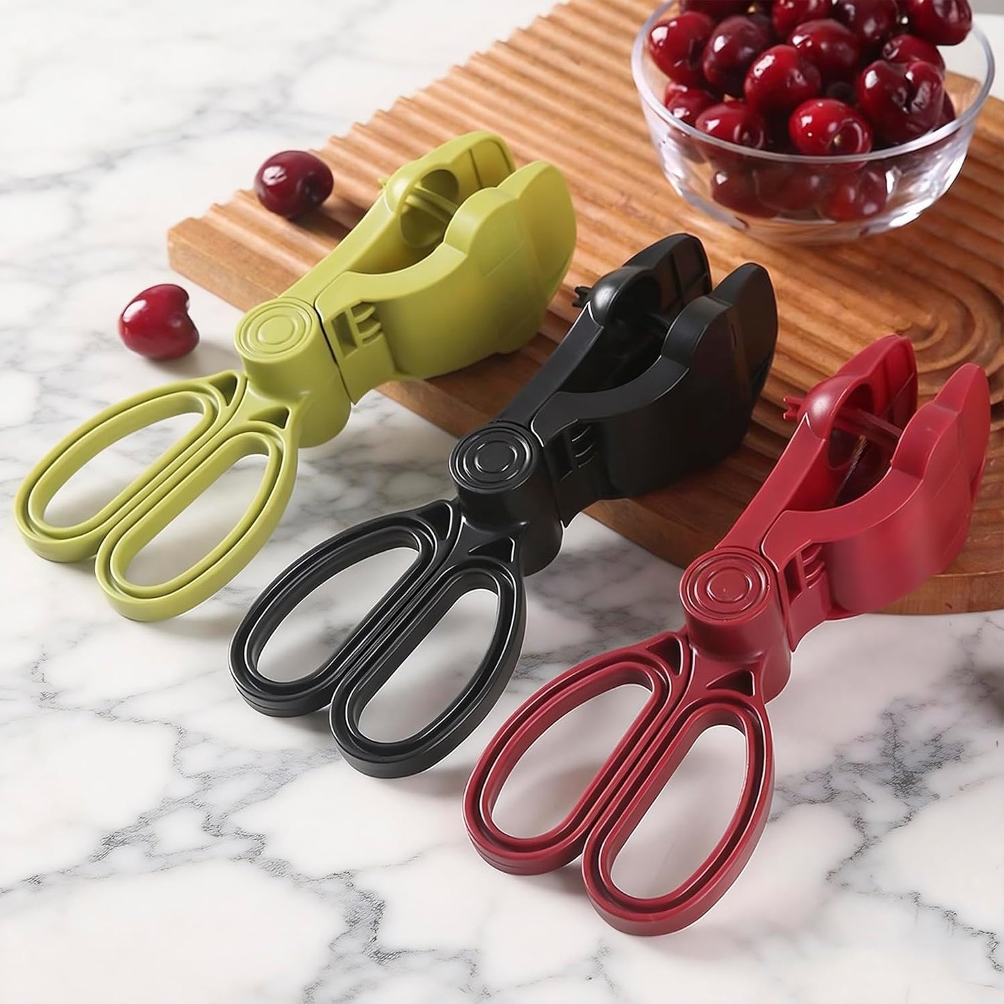 Cherry Pitter, Cherries Corer with Hand-held Push Design Olive and Cherry Pitters Corer Tool Quick Portable Pitting Tool for Making Jam (Green)