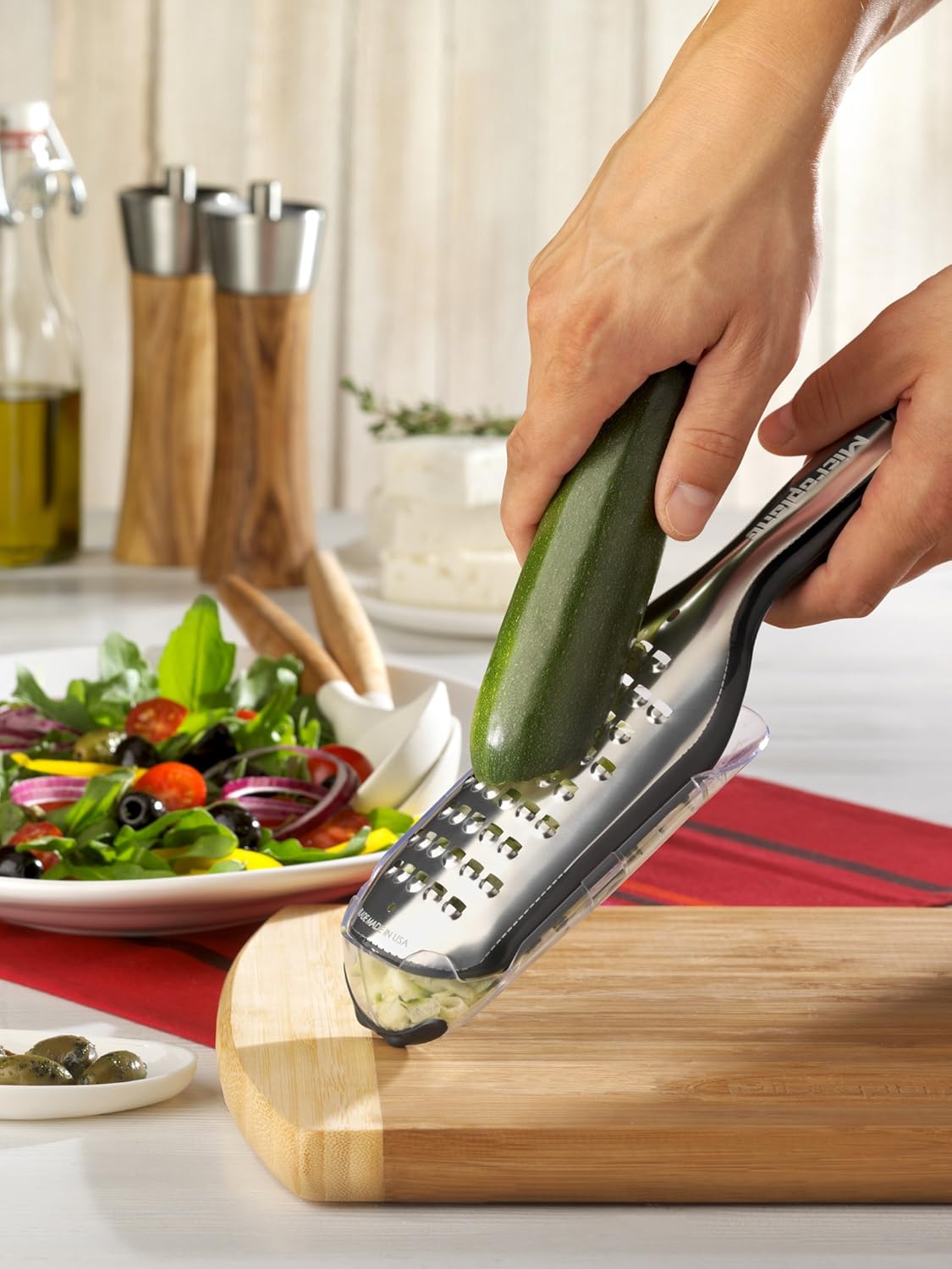 Microplane Elite Series Grater (Fine, Red)