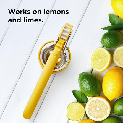Chef'n FreshForce Lemon Squeezer Citrus Juicer, Manual Hand Press with Dual-Gear Power for Maximum Juice Extraction, Durable, Lime Green