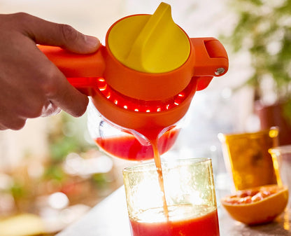 Joseph Joseph 20171 JuiceMax Dual-action Citrus Press, Yellow