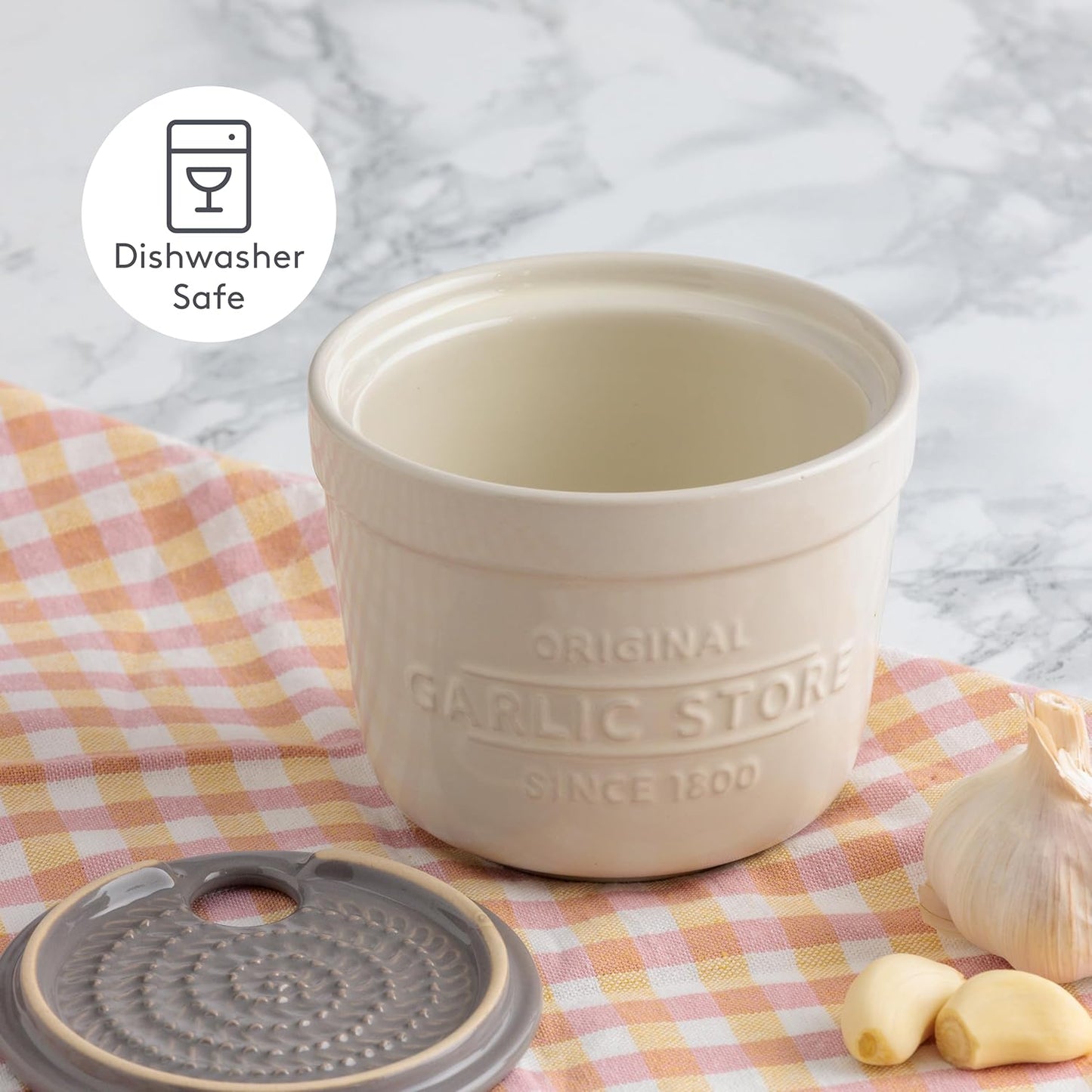 Mason Cash | Innovative Kitchen Garlic Storage & Grater
