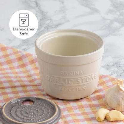 Mason Cash | Innovative Kitchen Garlic Storage & Grater