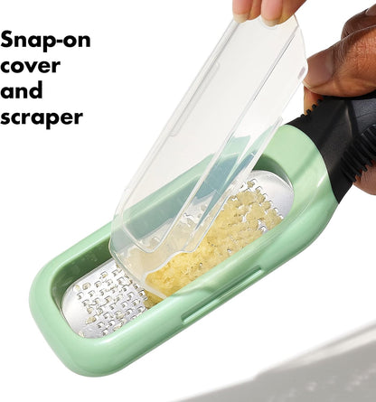 OXO Good Grips Etched Coarse Grater, Orange