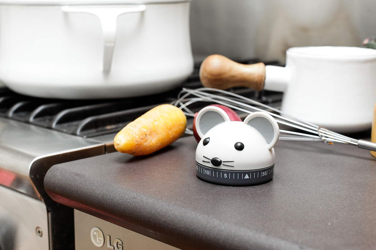 Kikkerland Ladybug Kitchen Timer, Red (KT21-A), 5.7 x 5.7 x 4.4 cm