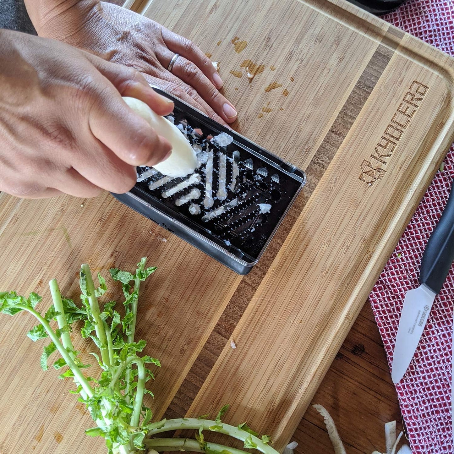 Kyocera Advanced Ceramics 6-Piece Mini Slicer Sets Inludes: Mandoline Slicer; Julienne Slicer; Grater; Storage Container; Handguard