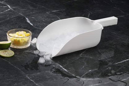 New Star Foodservice 34400 Polycarbonate Plastic Utility Ice Scoop, Clear, 12-Ounce