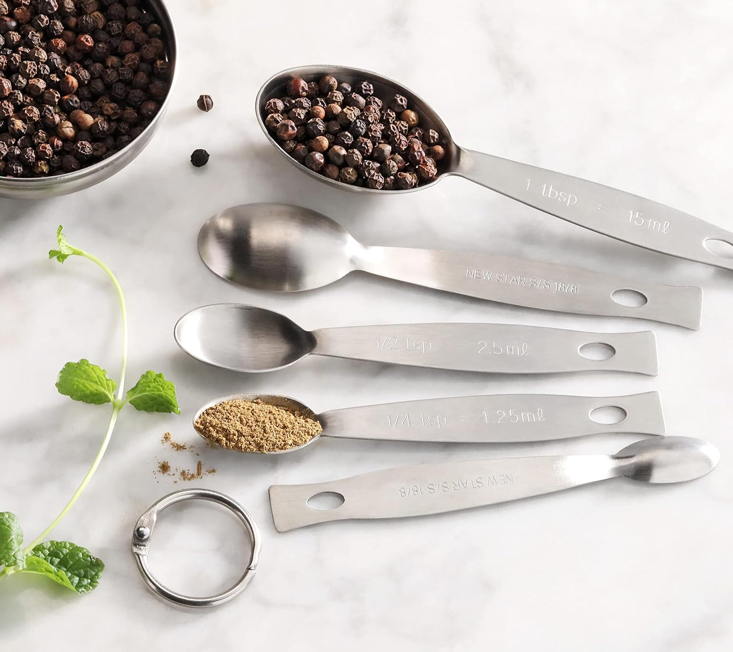 New Star Foodservice 18/8 Stainless Steel Measuring Spoons Set of 5, Silver
