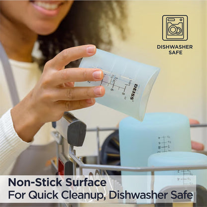 Deiss PRO 3 Piece Silicone Measuring Cup Set - Versatile & Durable, Easy-Pour Spout, Non-Stick for Easy Clean, Heat-Resistant - Squeeze & Pour Liquid Measuring Cups - Ideal for Baking, Cooking, Resin