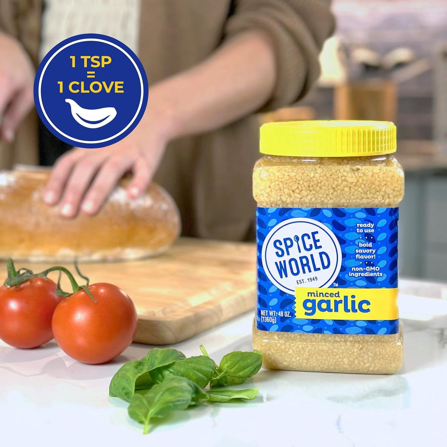 Spice World Squeezable Minced Garlic – Value 20oz Garlic Container – Ready-to-Use Seasonings for Cooking, Simply Squeeze the Convenient Package to Easily Add Flavor Without the Prep Work or Mess