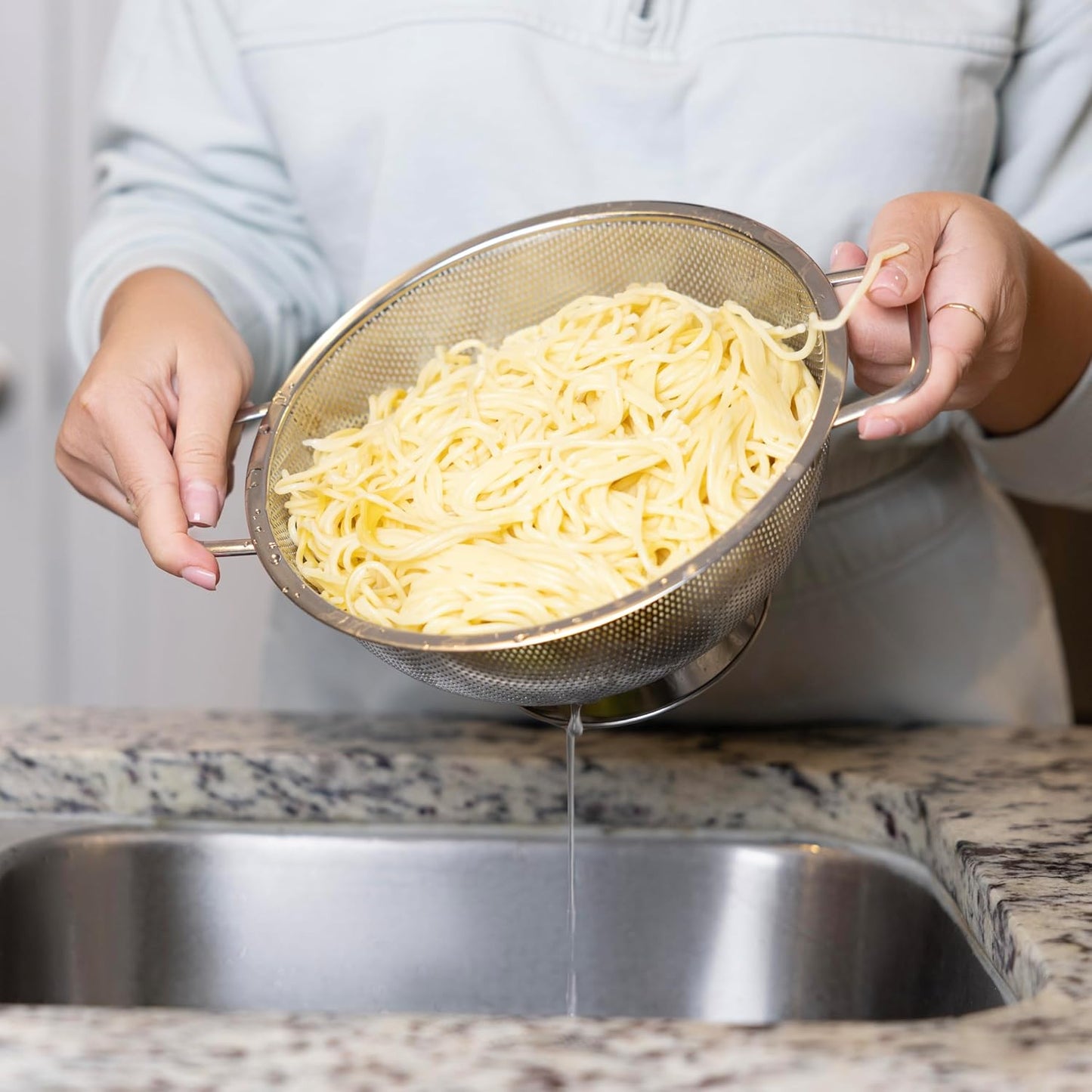 Fox Run Large Stainless Steel Colander, 5 Quart Pasta Strainer With Handles, 11” x 13.5” x 5”