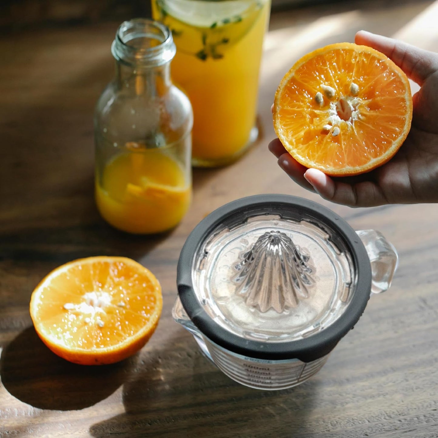 Cartman Glass Citrus Lemon Orange Juicer, Gray Manual Hand Squeezer, Glass Citrus Reamer, Lemon and Lime Manual Squeezer,Kitchen tool,Ounce Measuring Cup