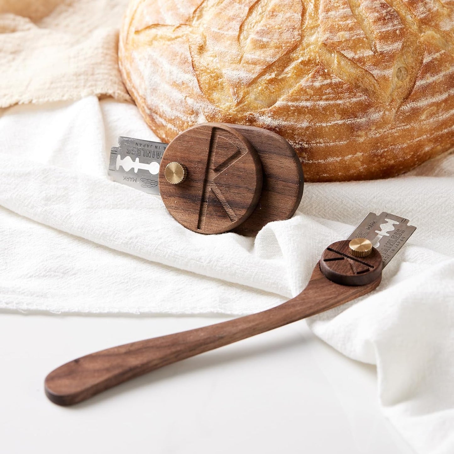Bench Scraper & Chopper, Stainless Steel Dough Cutter with Wooden Handle, Thick Sharp Blades Pizza Bread Cutter, Multipurpose Kitchen Tool for Baking Cooking