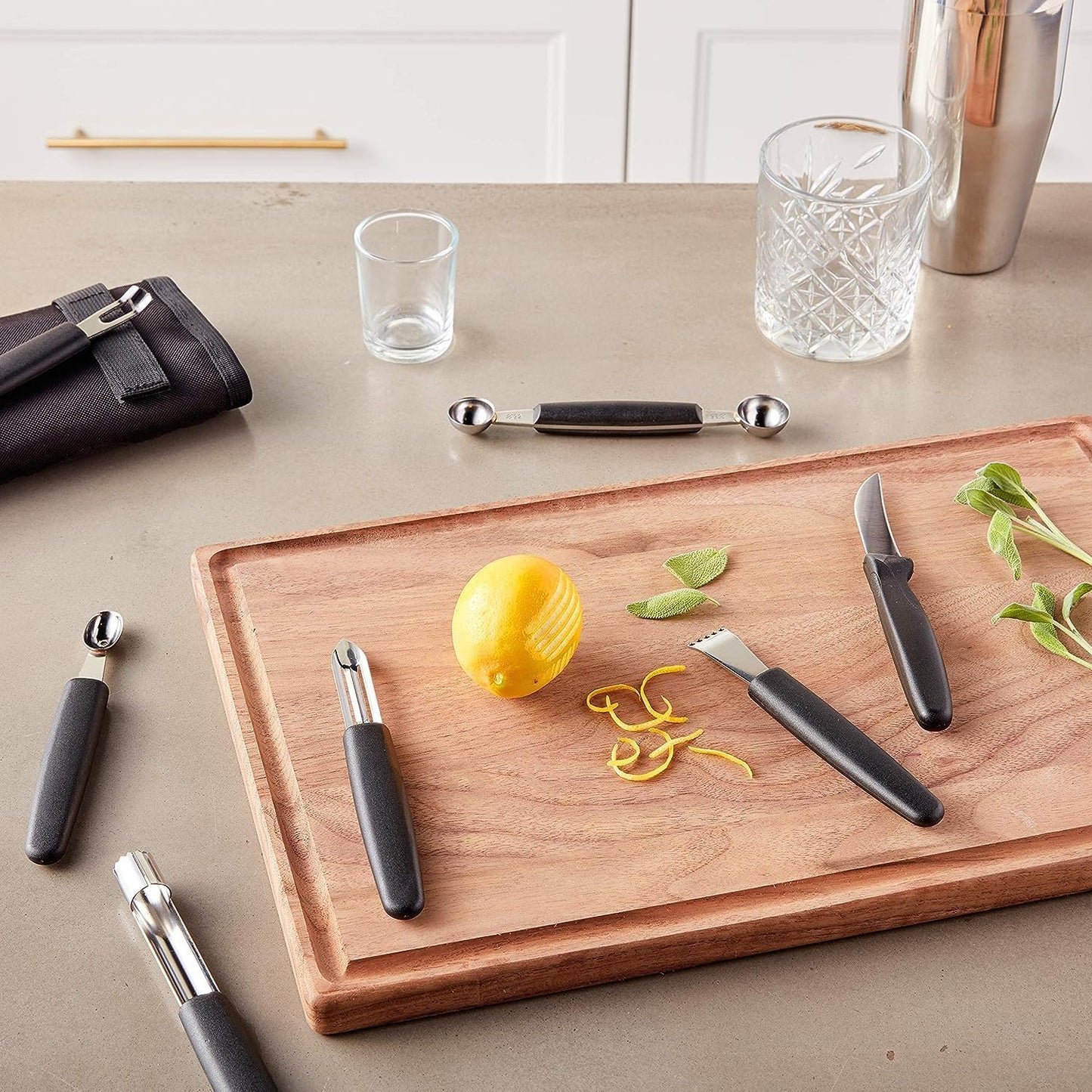 Mercer Culinary Citrus Zester - bulk packed,Black