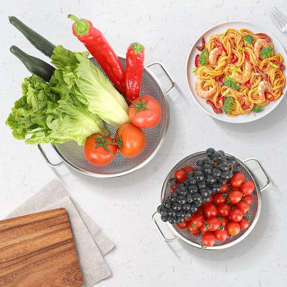 Colander for Kitchen, 3QT, Stainless Steel Colander Strainer with Handle for Fruits Vegetables Cooking Food, Dishwasher Safe