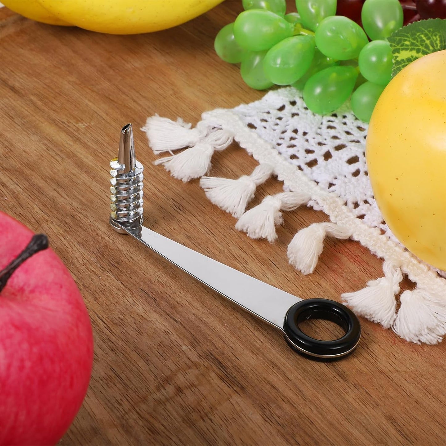 Stainless Steel Spiral Cutter, 1 Pc Flower Curler for Potatoes, Zucchini, Cucumbers, Carrots, Easy to Clean & Use, Black