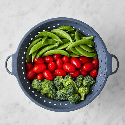Sur La Table Collapsible Colander & Steamer, Gray