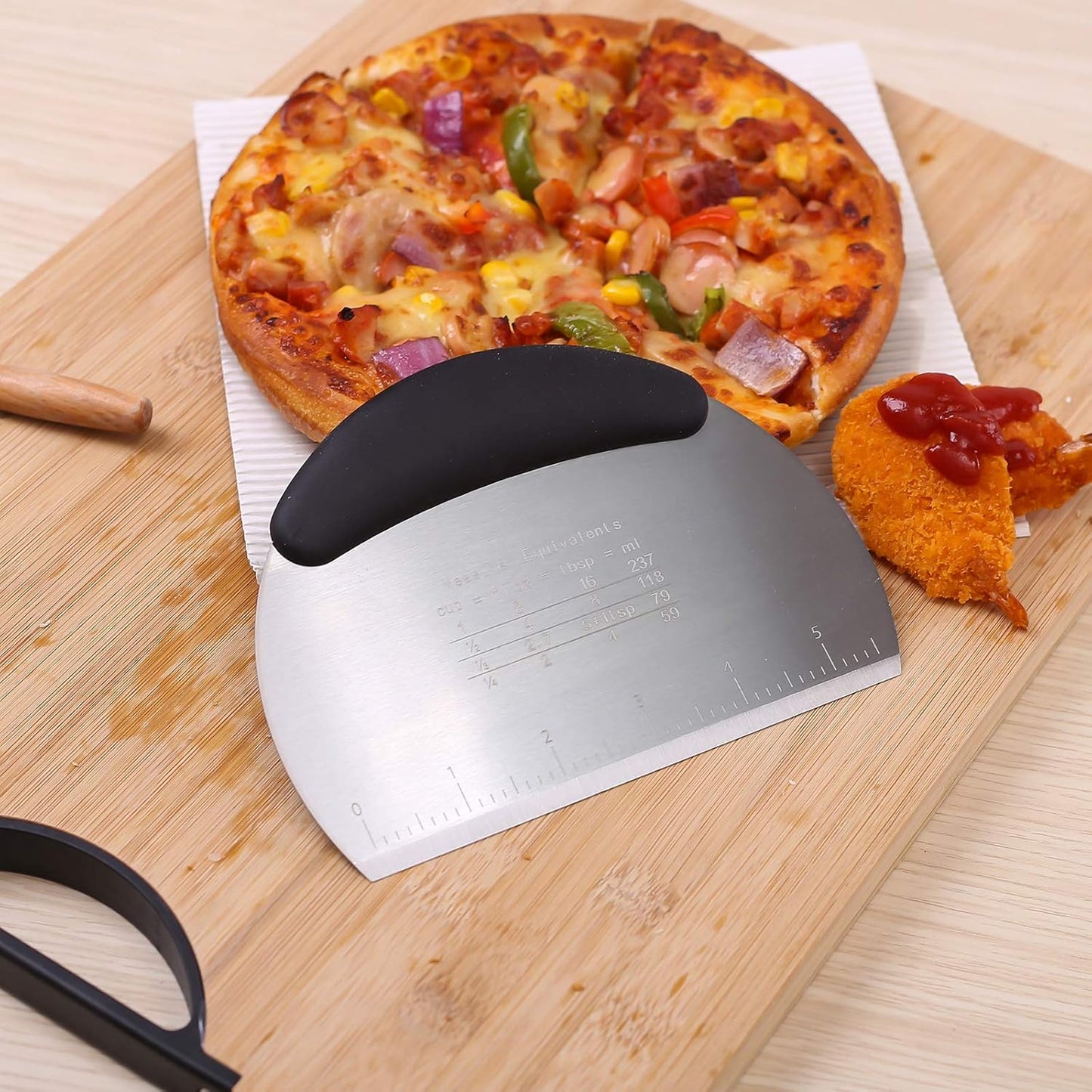 1 pcs Dough Pastry Scraper Chopper/Stainless Steel Dough Scraper Cutter with Ergonomic Rubber Non-Slip Grip/Dough Scraper Cutter/Pro Pastry Pizza Cutter Chopper (Pink)