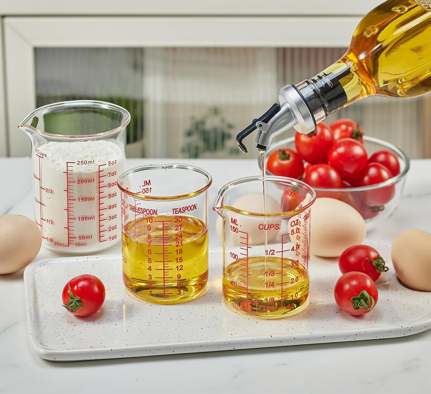 High Borosilicate Glass Measuring Cup-V-Shaped Spout，Glass Measuring Beaker for Kitchen or Restaurant, Easy to Read, 60 ML (2 Oz)-Pack of 2