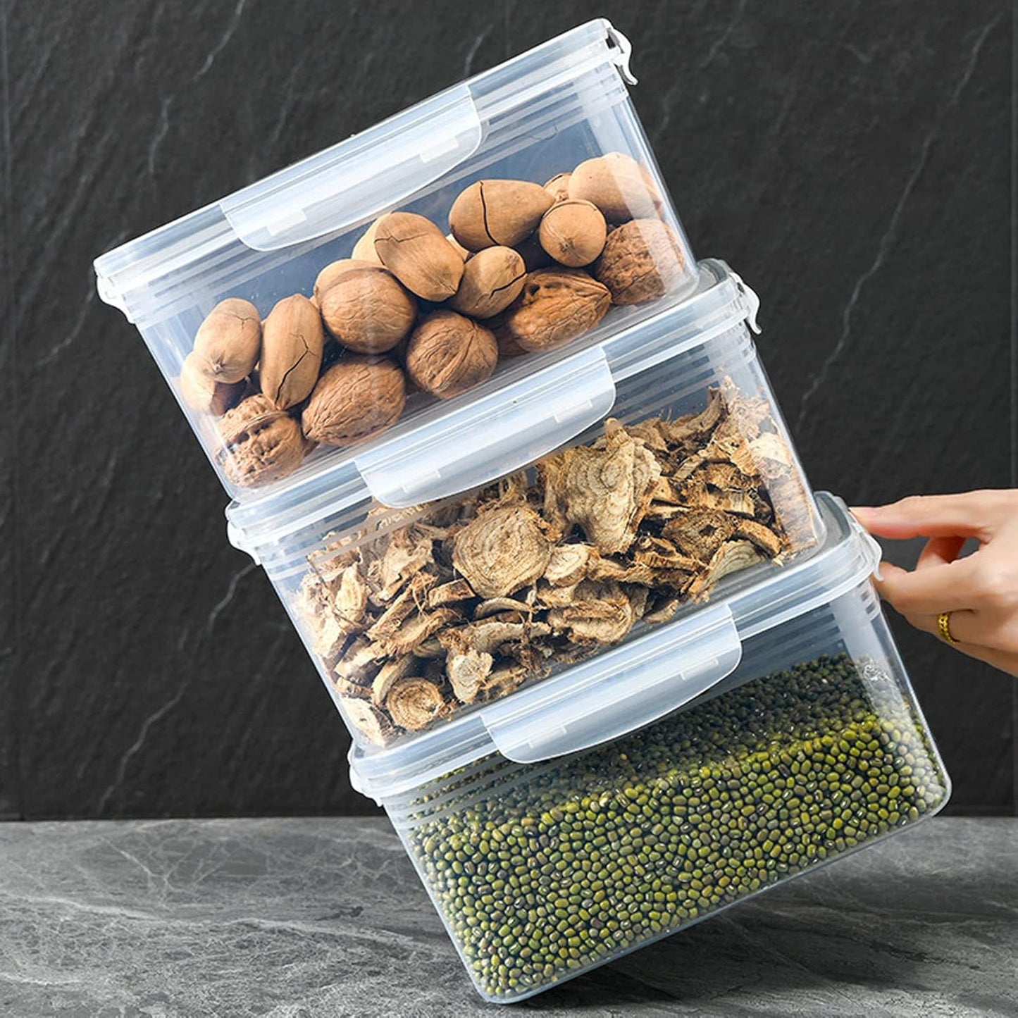 Drain Storage Basket, Fruit Storage Containers for Fridge with Removable Colander and Lid Produce Containers Keep Fruits Vegetables Meat Freshness (1750ML)