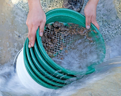 SE 13.25 Inch Wide Stackable Classifier Gold Prospecting Pan - 1/8 Inch Stainless Steel Mesh Sifting Pan, Green