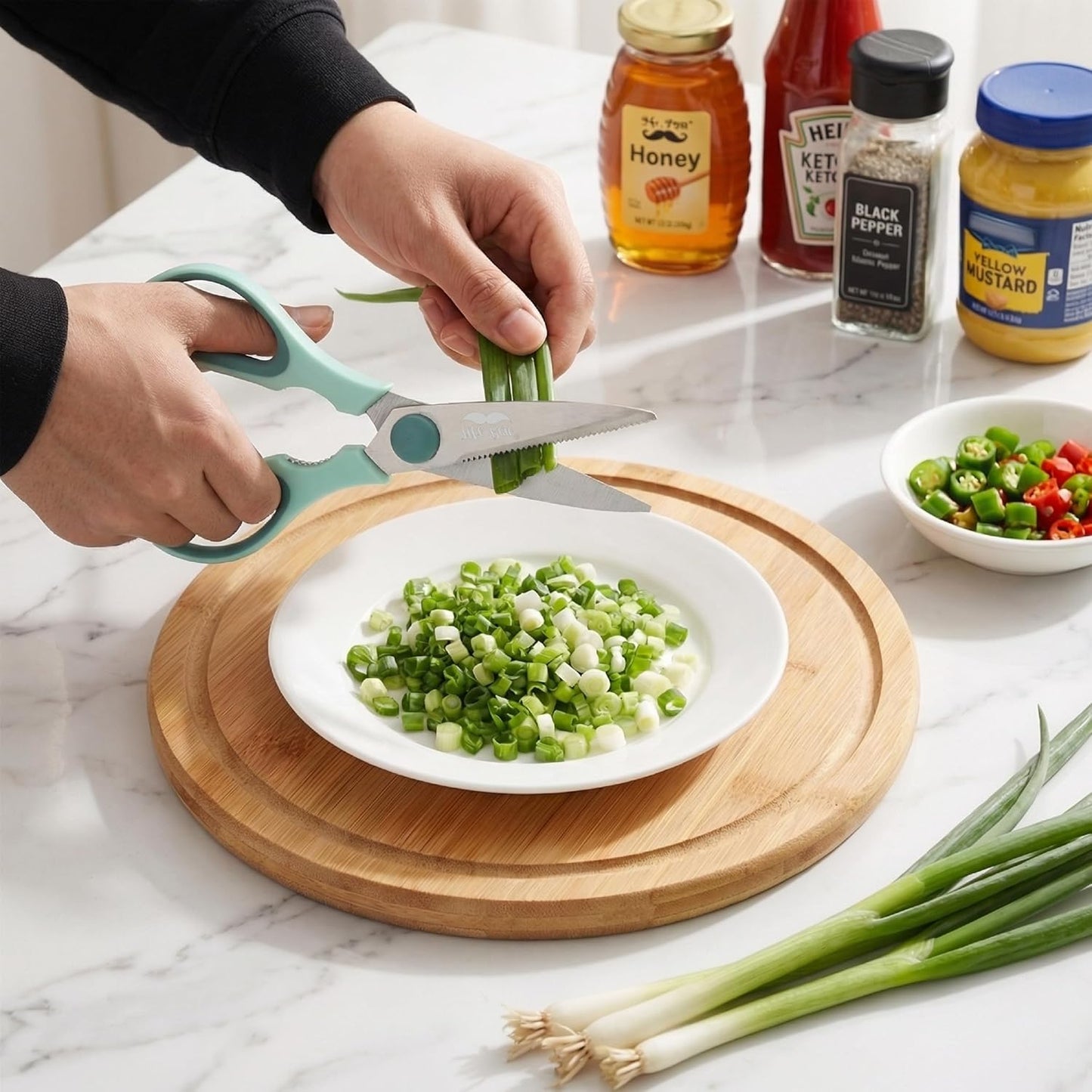 Mr. Pen- All Purpose Kitchen Shears with Protective Sheath, 8 Inch, Dishwasher Safe, Stainless Steel Food Scissors with Micro-Serrated Blades, Soft Grip Comfort Handle, Durable Utility Kitchen Shears