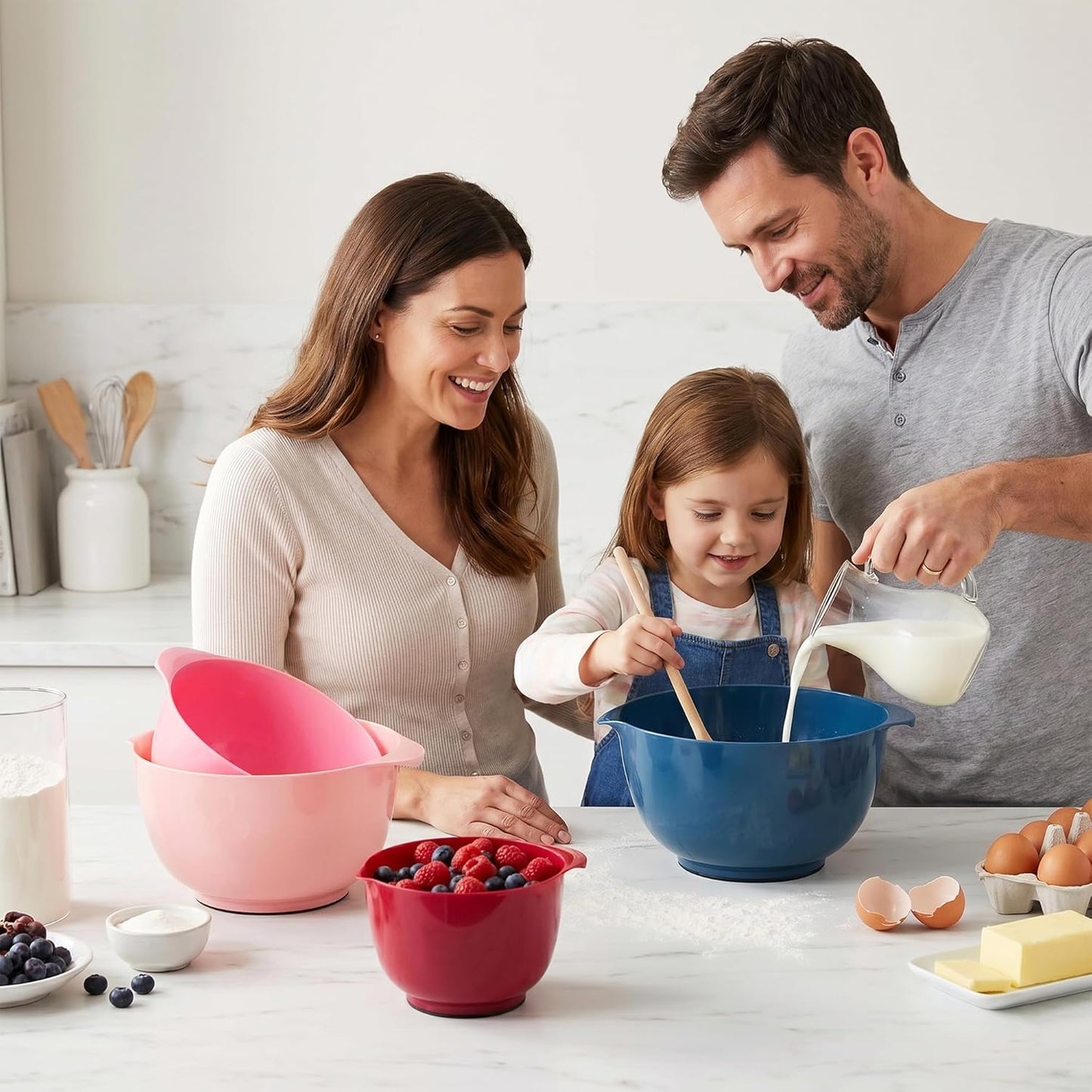 BoxedHome Green Ombre Nesting Plastic Mixing Bowl Set With Pour Spout, Microwave and Dishwasher Safe, BPA free Non-Slip Base, Set of 4 Size 1.7, 2.5, 3.5 and 4.5qt, Great for Prepping, Baking, Cooking