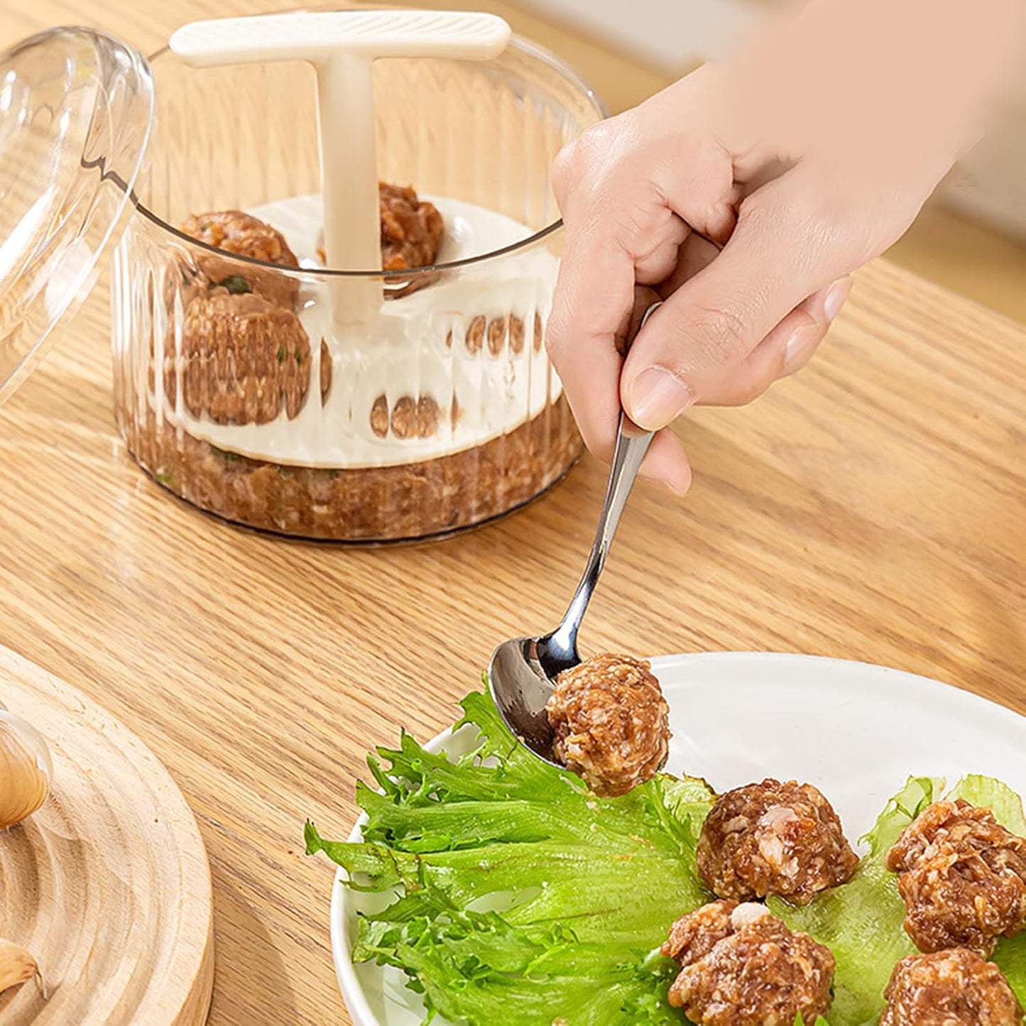 Manual Kitchen Meatball Maker Former Cooking Tool Nonstick Maker Plastics Materials For Shrimp And Meat Meatball Making Tool