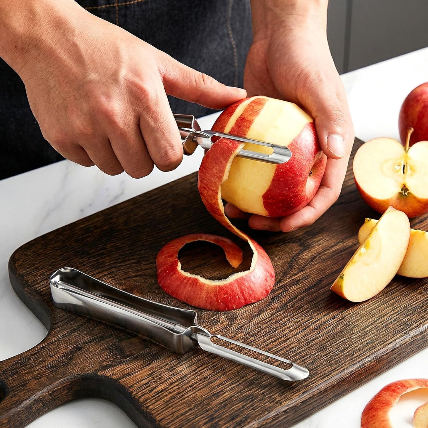 Molain 2 Pack Stainless Steel Potato Peelers for Kitchen, Swivel Fruit Vegetable Peeler with Easy Grip Ergonomic Handle Rotary Peeler for Carrot Potato Fruit Dishwasher Safe Kitchen Tool