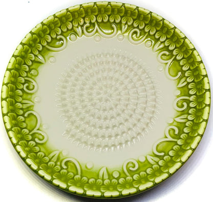BonCera, All-in-one Premium Ceramic Garlic Grater Plate 4-Piece Set - Green Embossed Design and Style - For Garlic, Ginger, Chocolate, and more! - Comes with 5.25" Plate, Peeler, Brush, and Stand