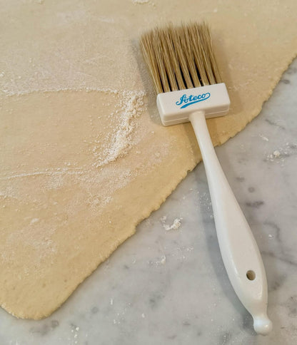Ateco Pastry Brush, 2-Inch Wide Head with Natural White Boar Bristles & Molded Plastic Handle