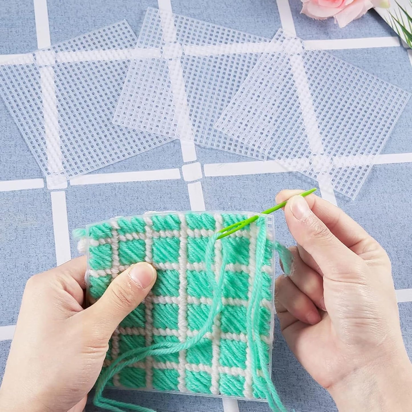 Caydo 2 Pieces 7 Count Plastic Mesh Canvas Sheets for Embroidery, Acrylic Yarn Crafting, Knit Crochet Projects and Make Aquarium Dividers (10.5 X 13.5 Inch)