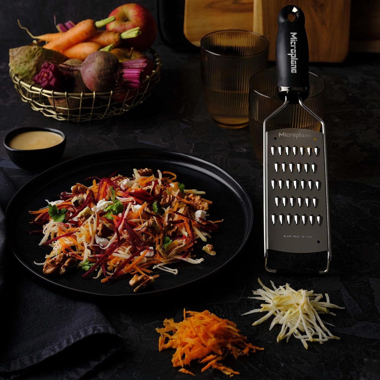 Microplane Gourmet Series Cheese Grater with Soft Touch Handle (Extra Coarse, Black)