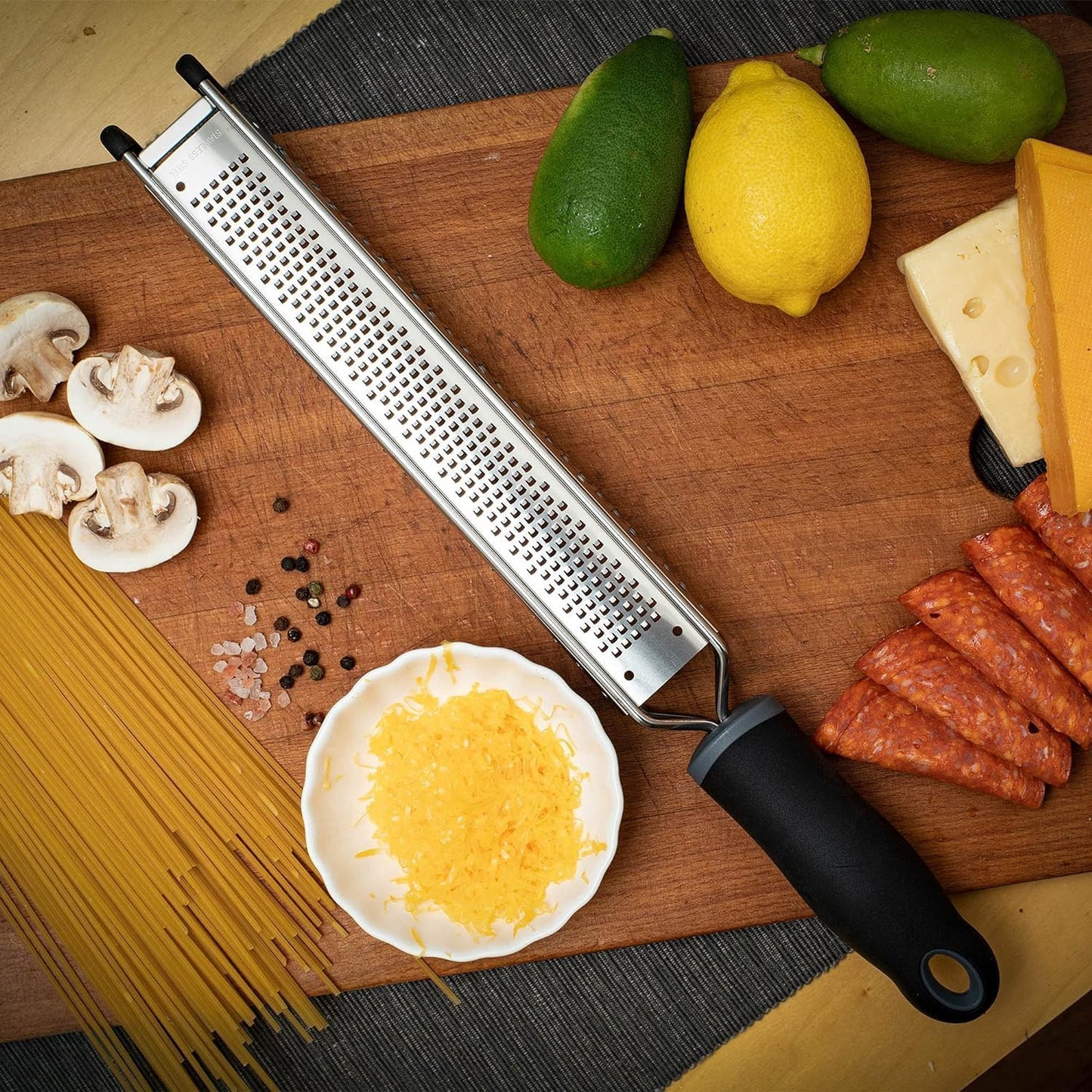 Lemon Zester, Stainless Steel Kitchen Cheese Grater, Plastic Cover Ergonomic Soft Black Handle