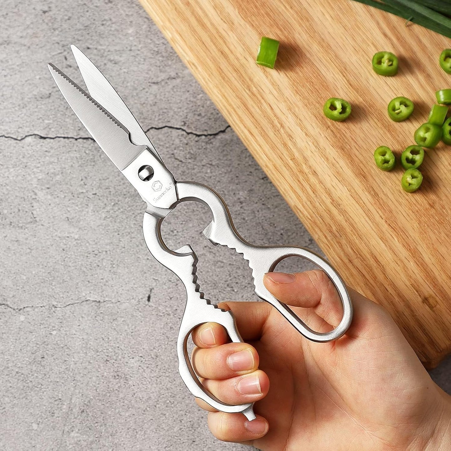 Sunnecko Kitchen Scissors All Purpose Heavy Duty Scissors Titanium Coated, Kitchen Shears for Food, Micro Serrated with Detachable Blades