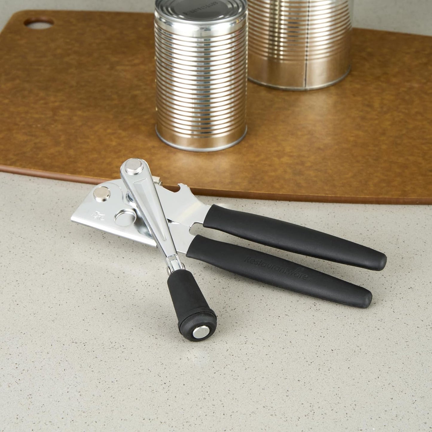 Restaurantware Stainless Steel Magnetic Manual Can Opener - German Standard Red Crank Can Opener with Magnet, Ergonomic Handles, Non-Slip - Heavy-Duty Hand Can Opener, Easy Turn, Sharp Blade