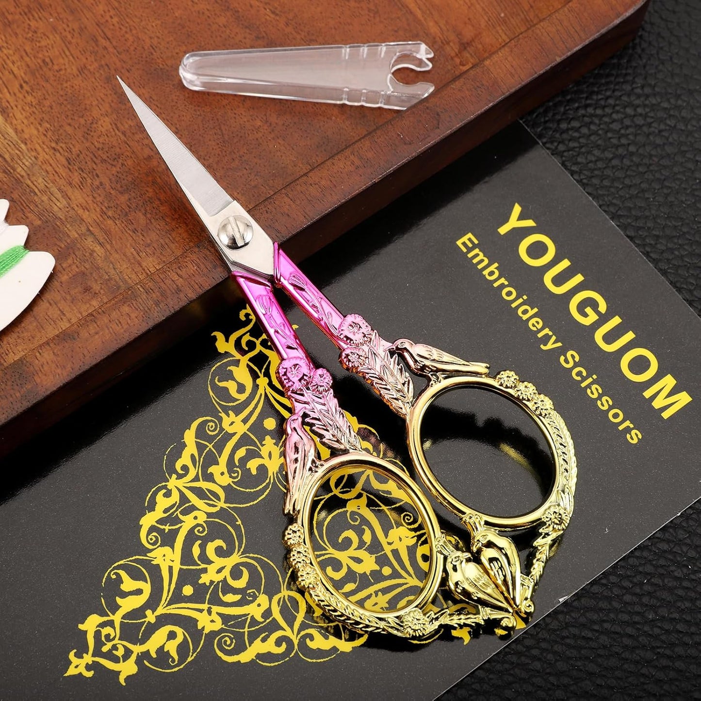YOUGUOM Sewing Embroidery Scissors, Small Thread Scissor for Craft Artwork Needlework Yarn Knitting Detail Snips, Black Cute Bird Shears