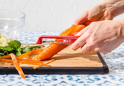 Dreamfarm Sharple Self-Sharpening Vegetable & Food Vertical Speed-Peeler - Red