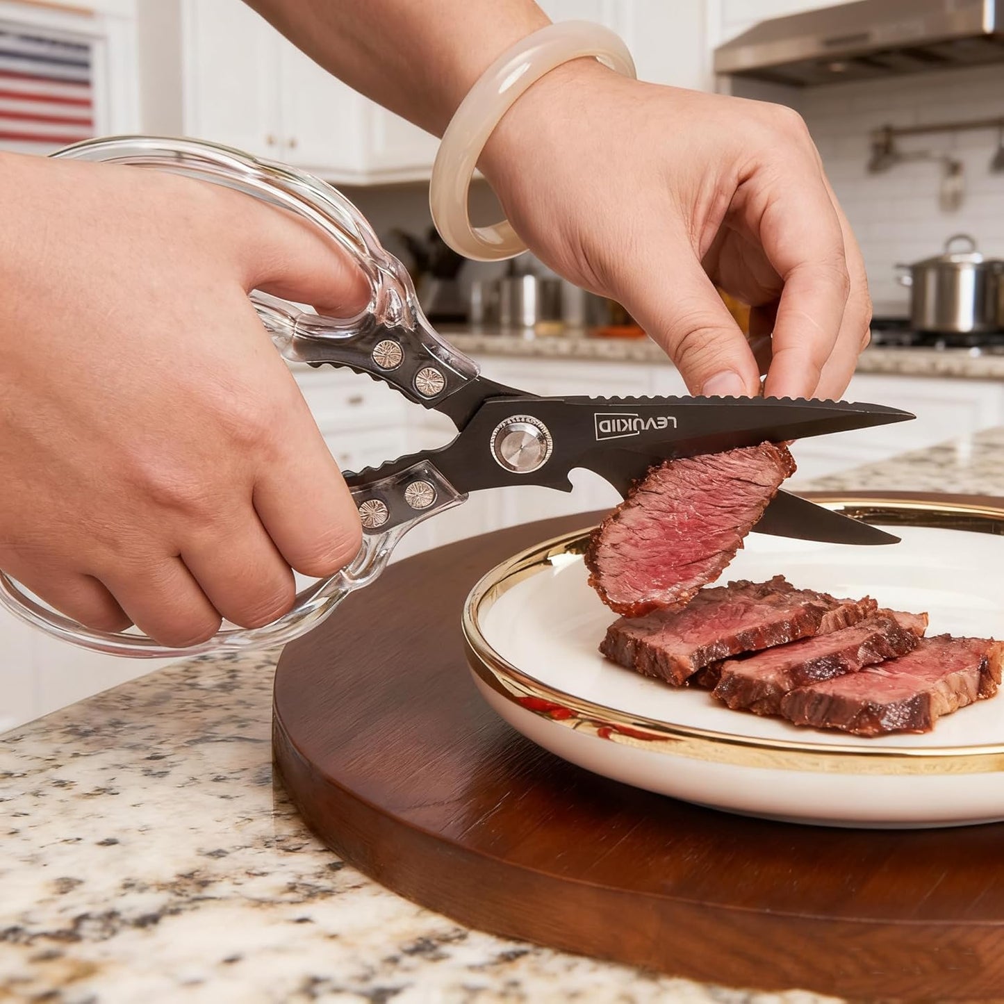 Rust-Resistant Kitchen Scissors, Transparent and Stylish Handle, Suitable For Cutting Various Foods and Their Packaging, Suitable For Large Hands,Colorful Blade