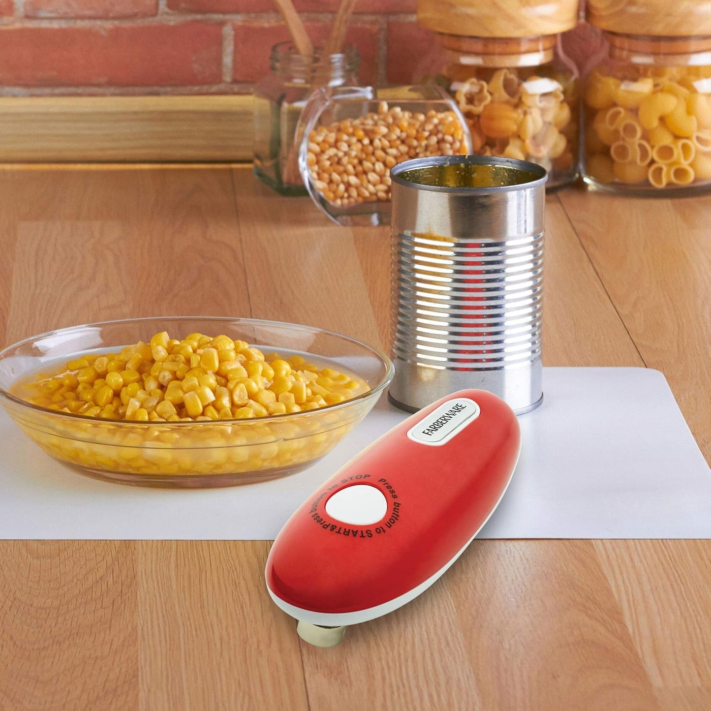 Farberware Compact Battery Operated Hands-Free Automatic Can Opener for any Size Can with Magnet to Safely Remove Lid, Seamless Opening Decreases Sharp Edges for Easily and Safely Opening Cans, Aqua