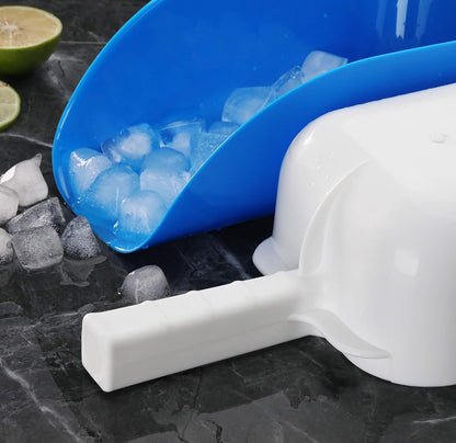 New Star Foodservice 34400 Polycarbonate Plastic Utility Ice Scoop, Clear, 12-Ounce