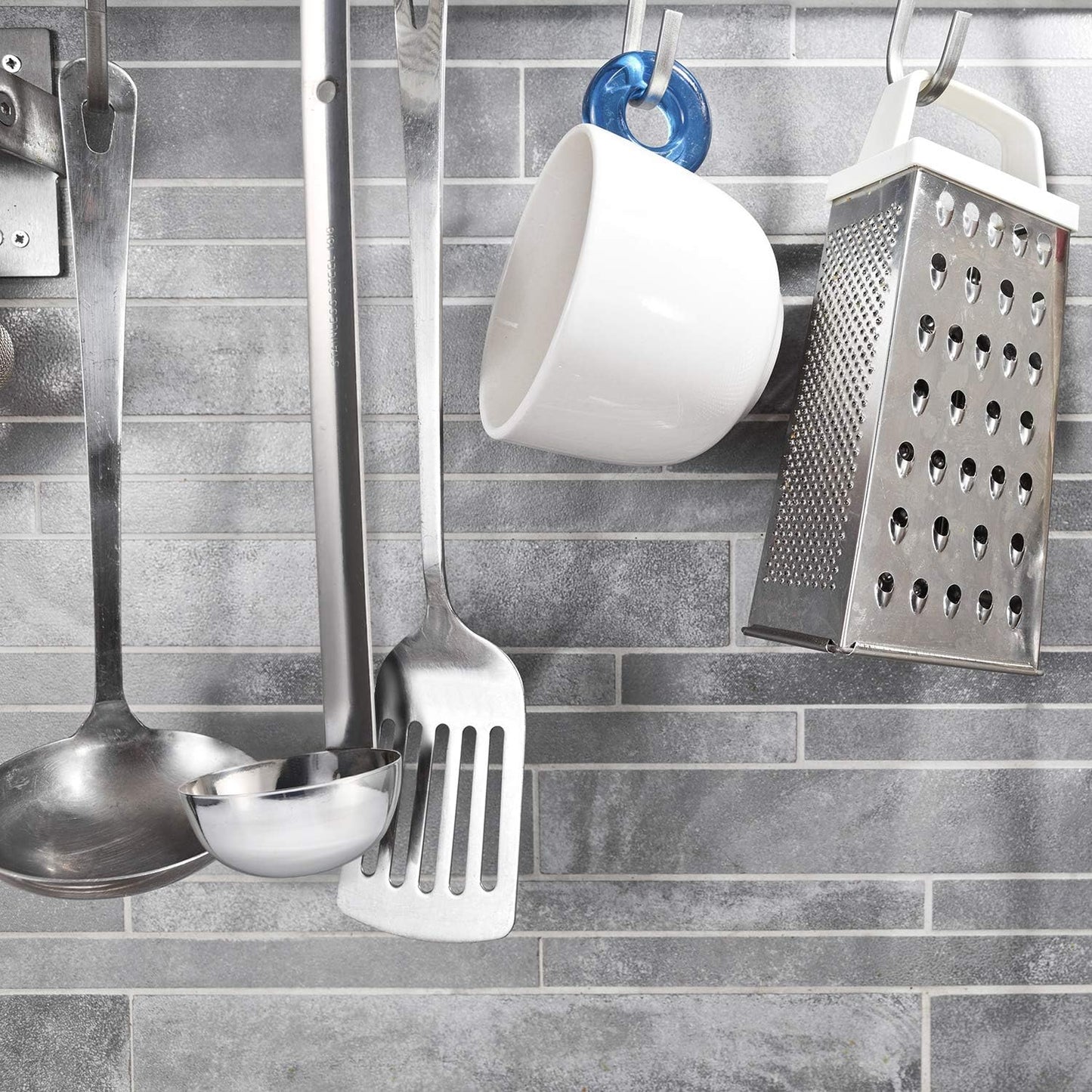 meekoo Stainless Steel Ladle Soup Handle Ladle with Pouring Rim for Kitchen Cooking Soup Sauce