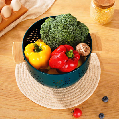 Metal Colander with Wood Handle and Stable Base, 5.5 Quart Powder Coated Steel Kitchen Strainer Basket for Draining Pasta, Vegetable and fruit,Cream