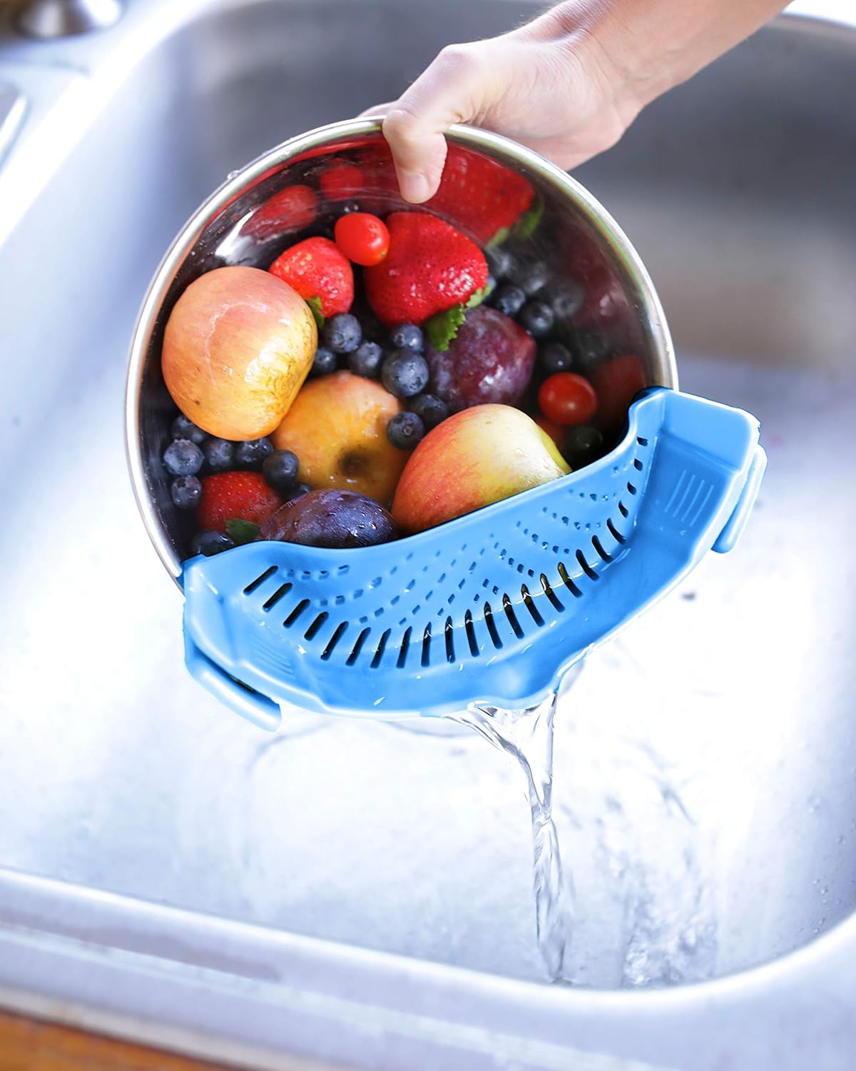Clip On Kitchen Food Strainer for Spaghetti, Meat, Pasta, & Ground Beef Grease, Colander & Sieve Snaps or Clips Onto Bowls, Pots & Pans Includes Silicone Drainer, Brush & Garlic Peeler (Dk Red)