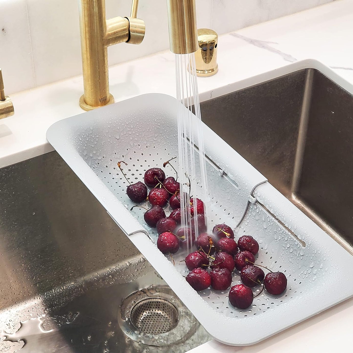 Makerstep Over the Sink Colander Strainer Basket - Expandable, Wash, Drain, and Dry. - New Home Kitchen Essentials, Multifunctional Kitchen Gadgets, Grey 14.25x8