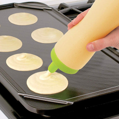 Tovolo Flow Pen 2.0 With Removable Cap 3-Cup Capacity Dispenser, Easy-Squeeze Batter Bottle With Mess-Free Valve for Pancake Art, Deep Indigo