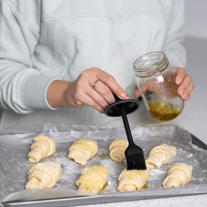 Jarware Silicone Black Basting Brush Lid For Regular Mouth Mason Jars