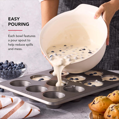KitchenAid Universal Nesting Plastic Mixing Bowls, Set Of 3, 2.5 quart, 3.5 quart, 4.5 quart, Non Slip Base with Easy Pour Spout to Reduce Mess, Dishwasher Safe, Aqua Sky, White, Gray